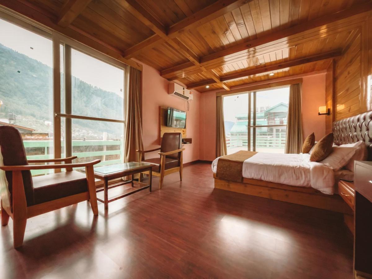 Hotel New Vistas Manāli Extérieur photo