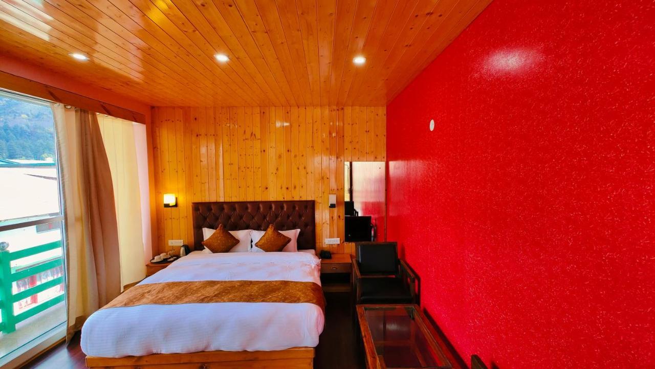 Hotel New Vistas Manāli Extérieur photo
